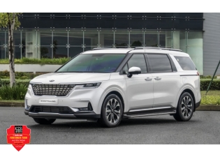 Xe du lịch 4 chỗ Carnival 