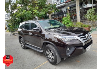 DỊCH VỤ CHO THUÊ XE 7 CHỖ HCM