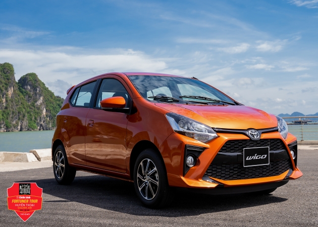 Xe du lịch 4 chỗ Hyundai Accent
